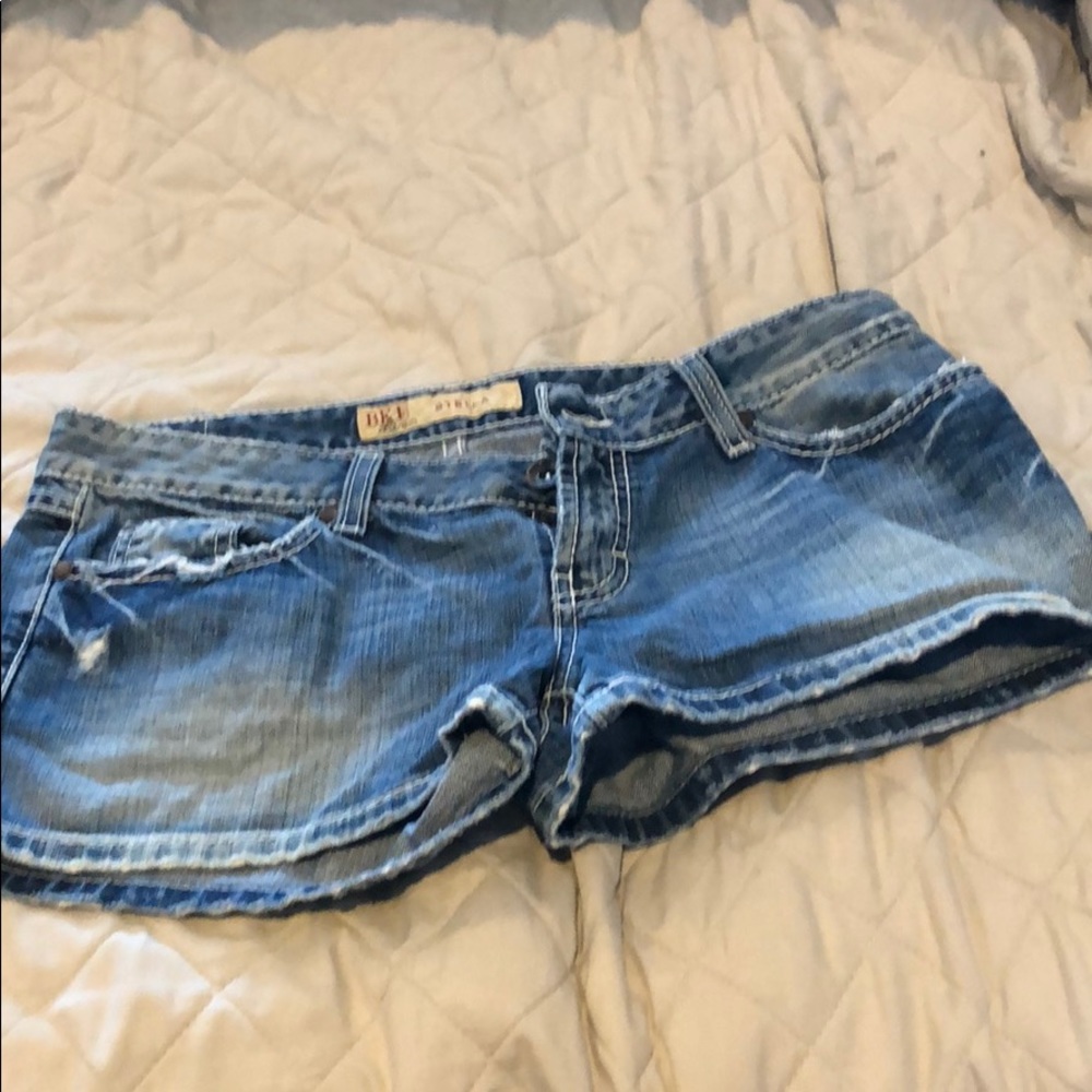 BKE Stella shorts